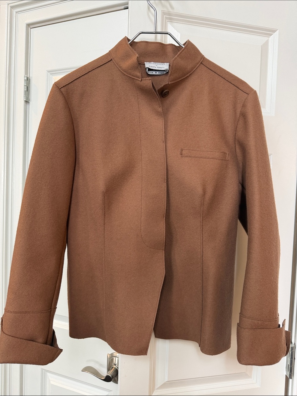 Philosophy di Alberta Ferretti tan fitted blazer